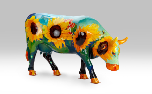 Sunflower cow facing right