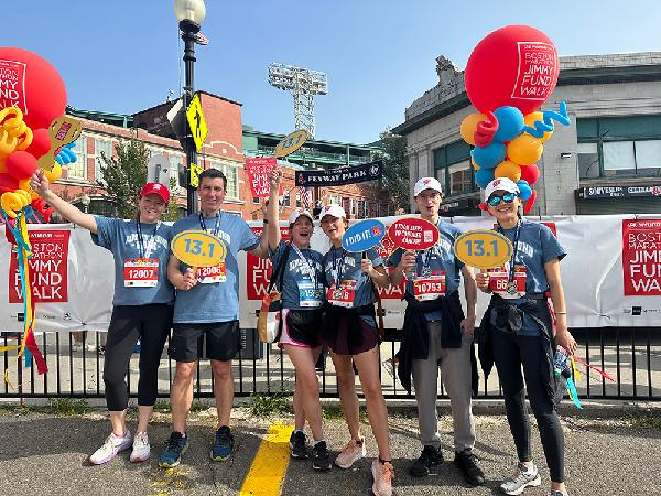 Conquer Cancer with the Tothova Lab and Friends!
